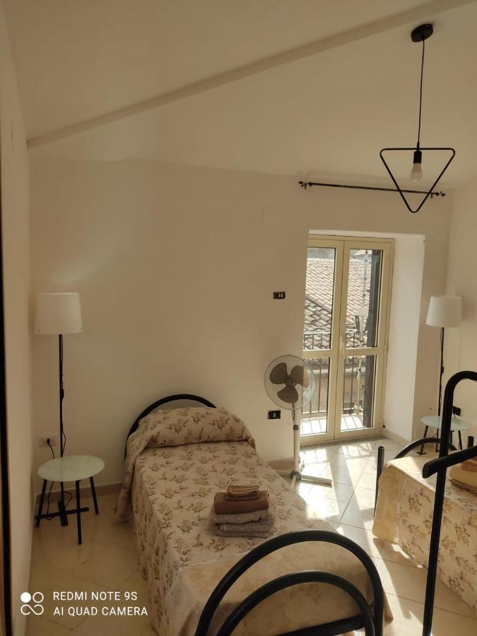 Casa Vacanze Zaccanopoli Экстерьер фото